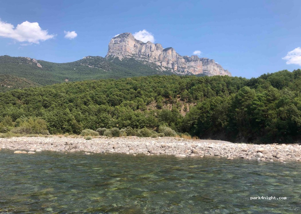 (22363) Puértolas - Carretera Aragonesa — foto