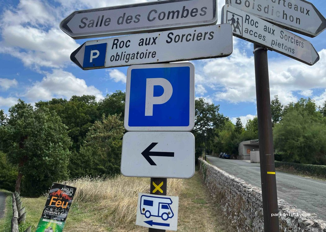 (86260) Angles-sur-l'Anglin - 9 Rue du Château — foto 2
