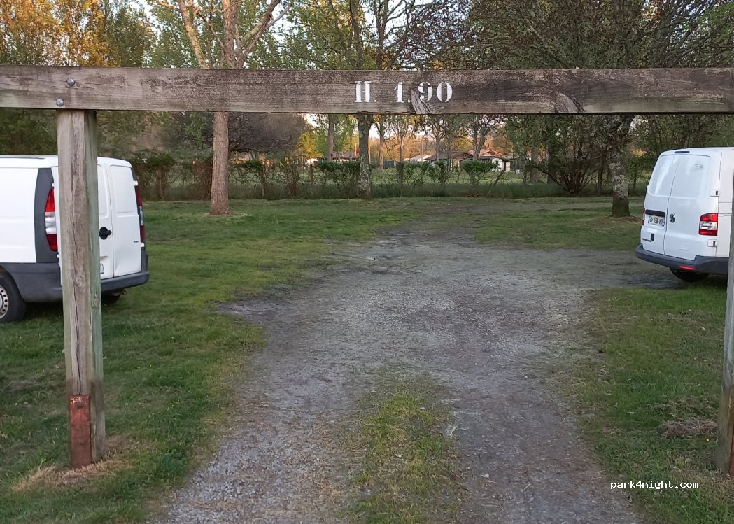 (40200) Aureilhan - 641 Promenade de l'Étang — foto