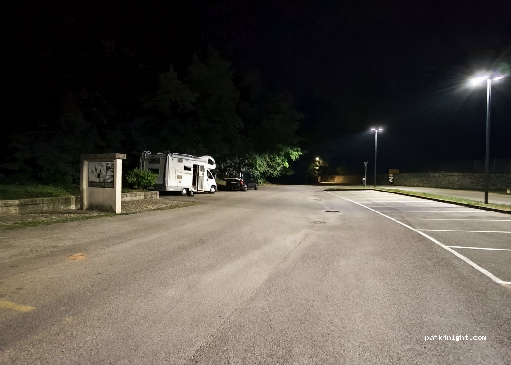 (38068) Rovereto - 33 Via Castel Dante — foto 4