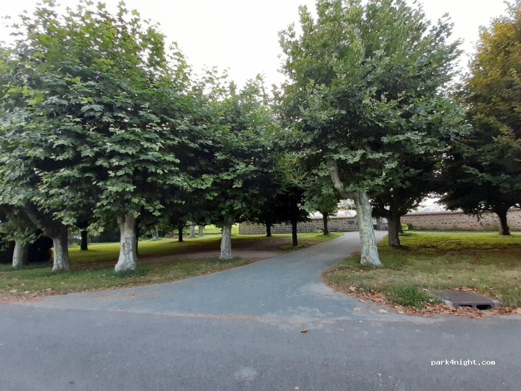 (42590) Saint-Jodard - 124 Chemin du Sault — foto