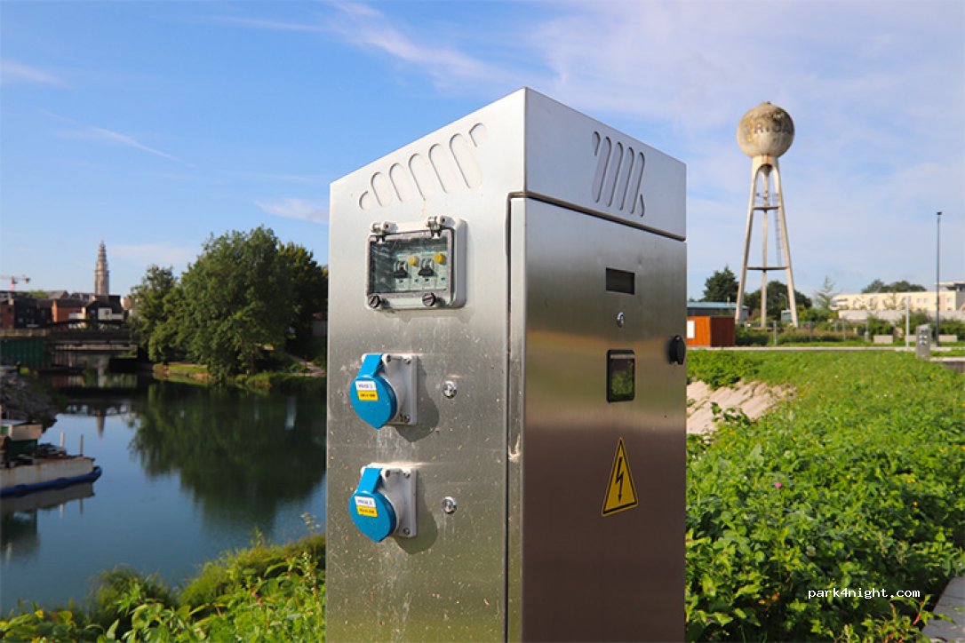 Aire camping-car Arras Vallée de la Scarpe — foto