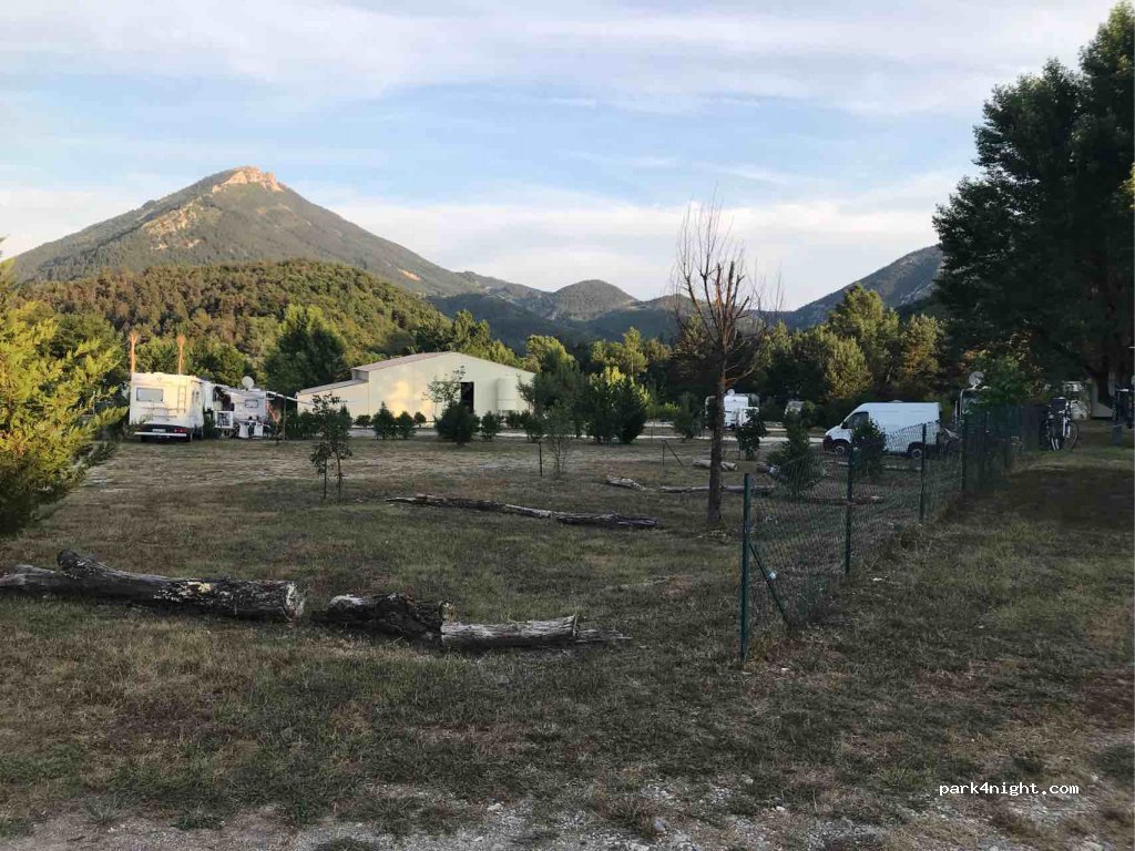 (04120) Castellane - Plan de la Palud route de Dignes — foto