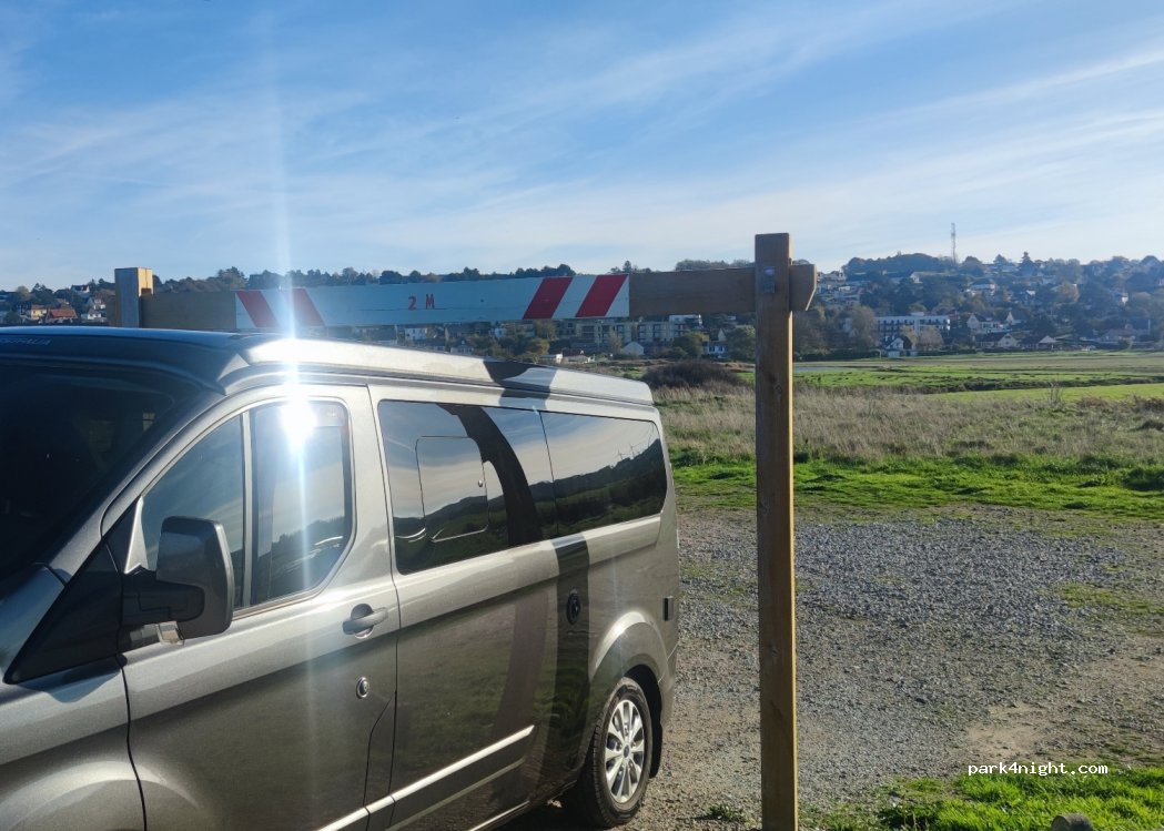 (76910) Criel-sur-Mer - 86 Rue de la Plage — foto