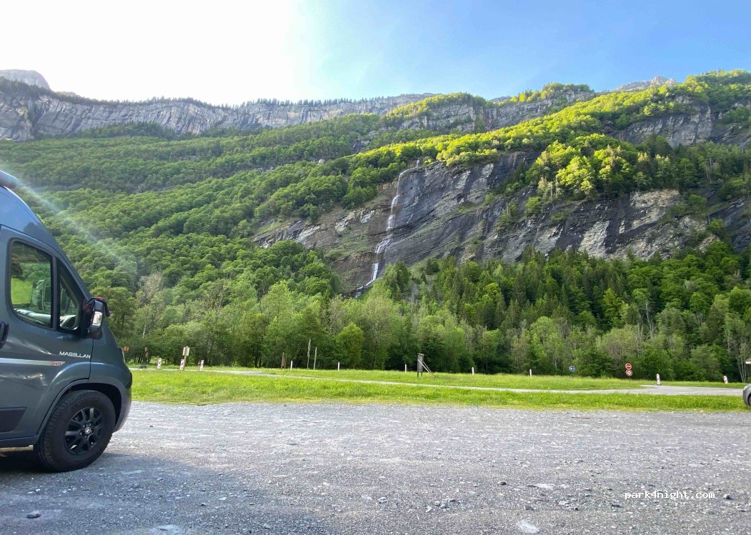 (74740) Sixt-Fer-à-Cheval - D907 — foto 4