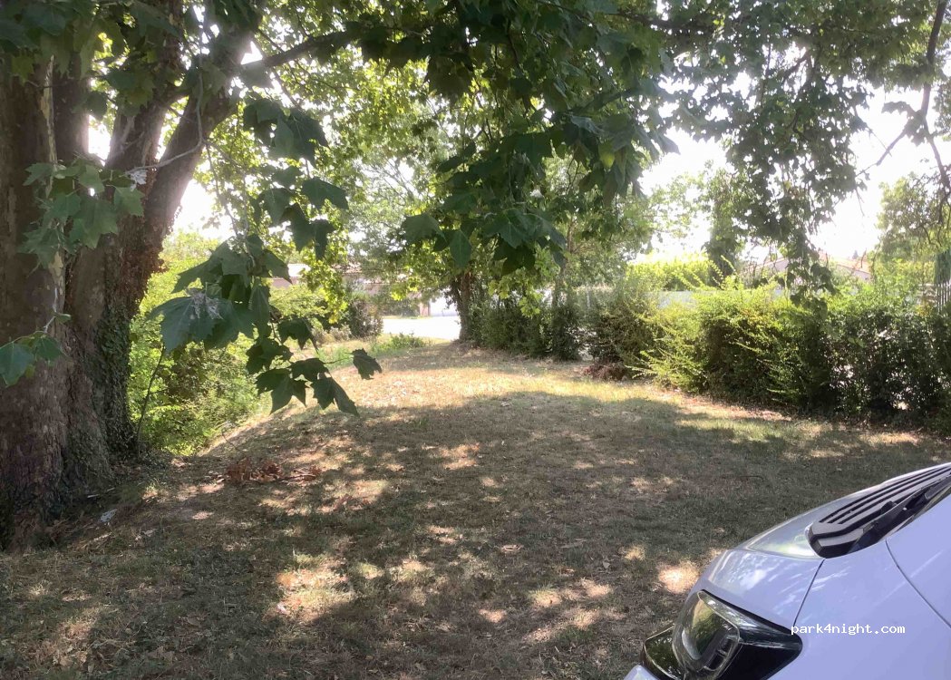 (84800) L'Isle-sur-la-Sorgue - 770 Route d'Apt — foto