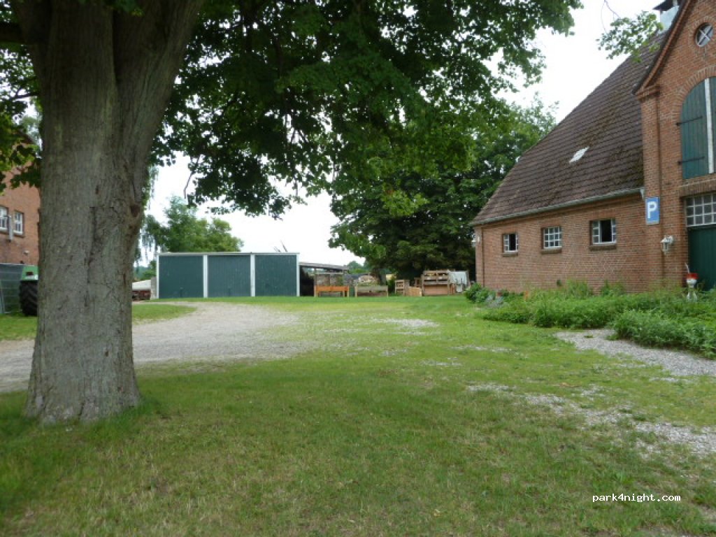 (24223) Pohnsdorf - 9 Waldweg — foto