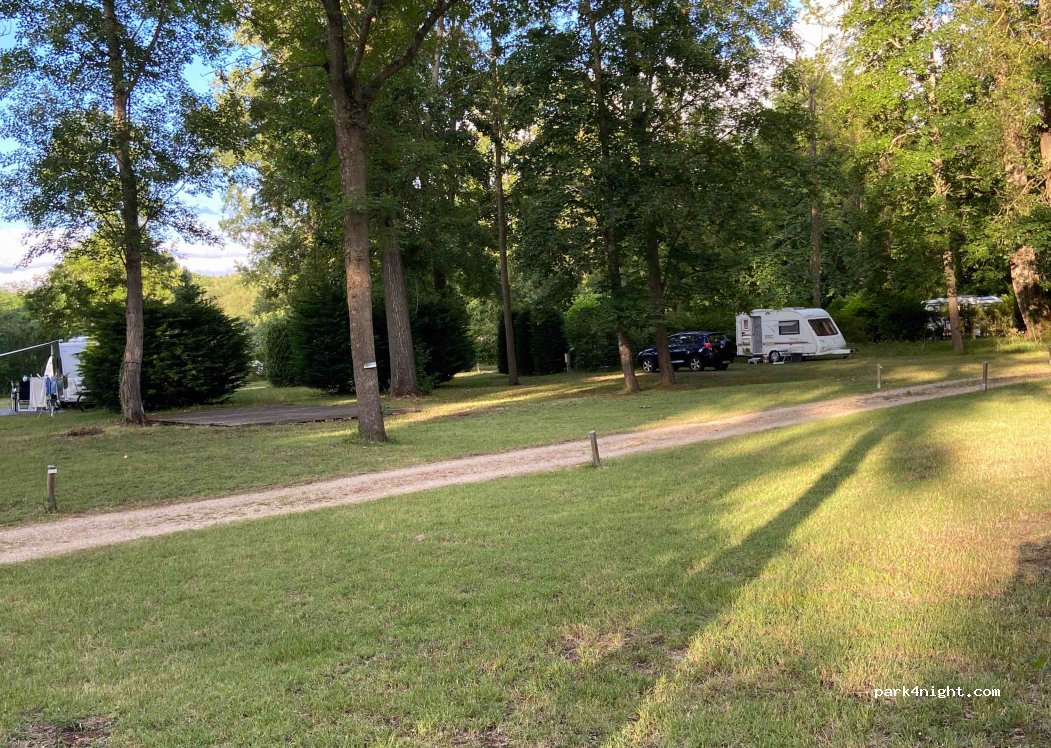 Camping de Dallet — foto 2