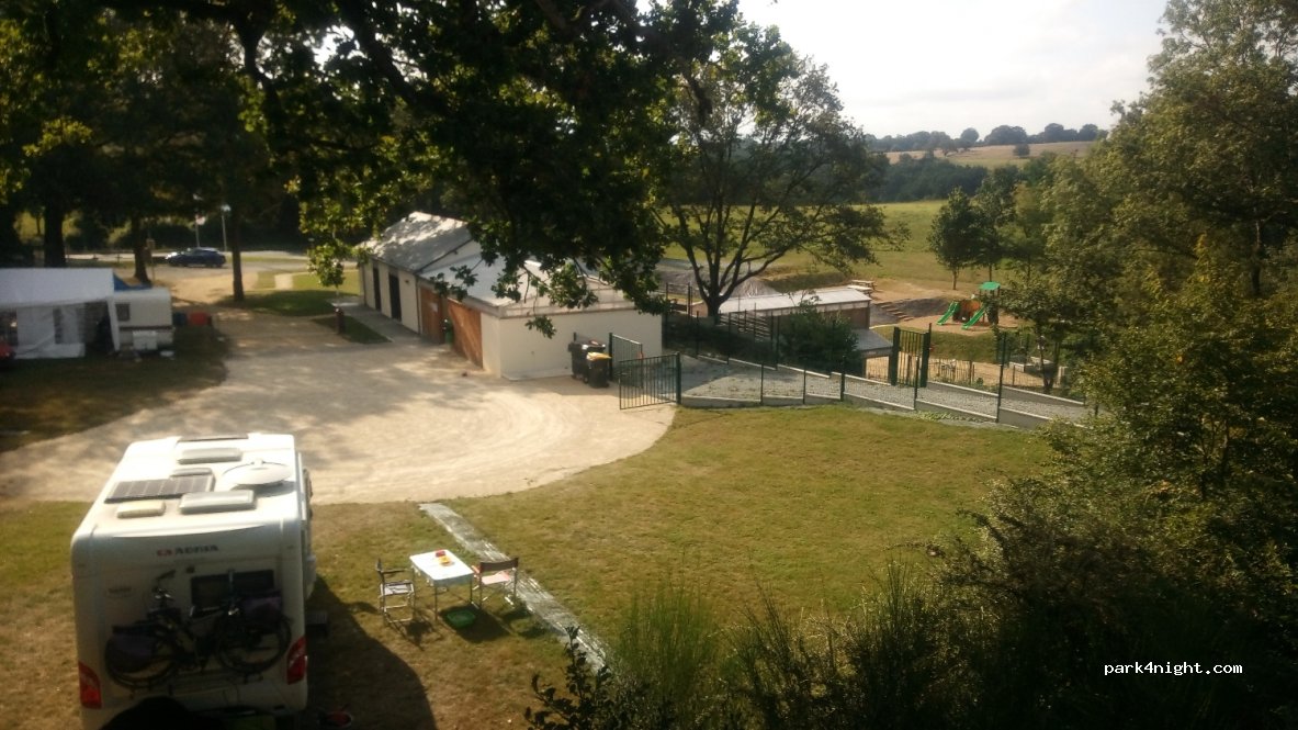 Camping Municipal — foto 2
