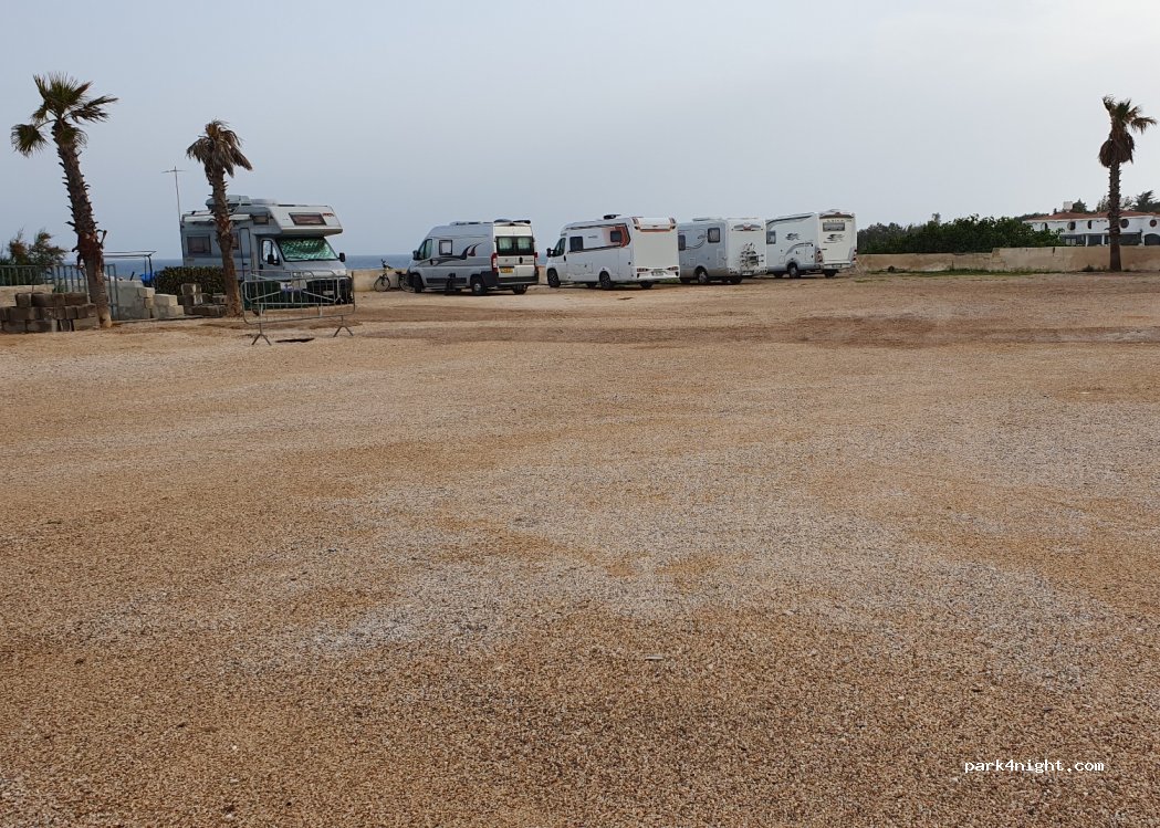 Area Sosta Camper — foto 4