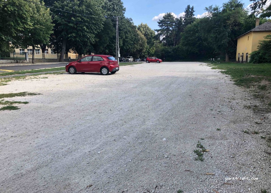 (8630) Balatonboglár - 4 Árpád utca — foto