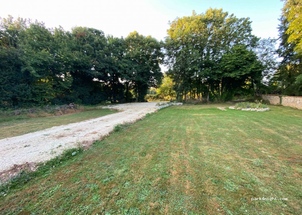 Camping Rue du Château — foto