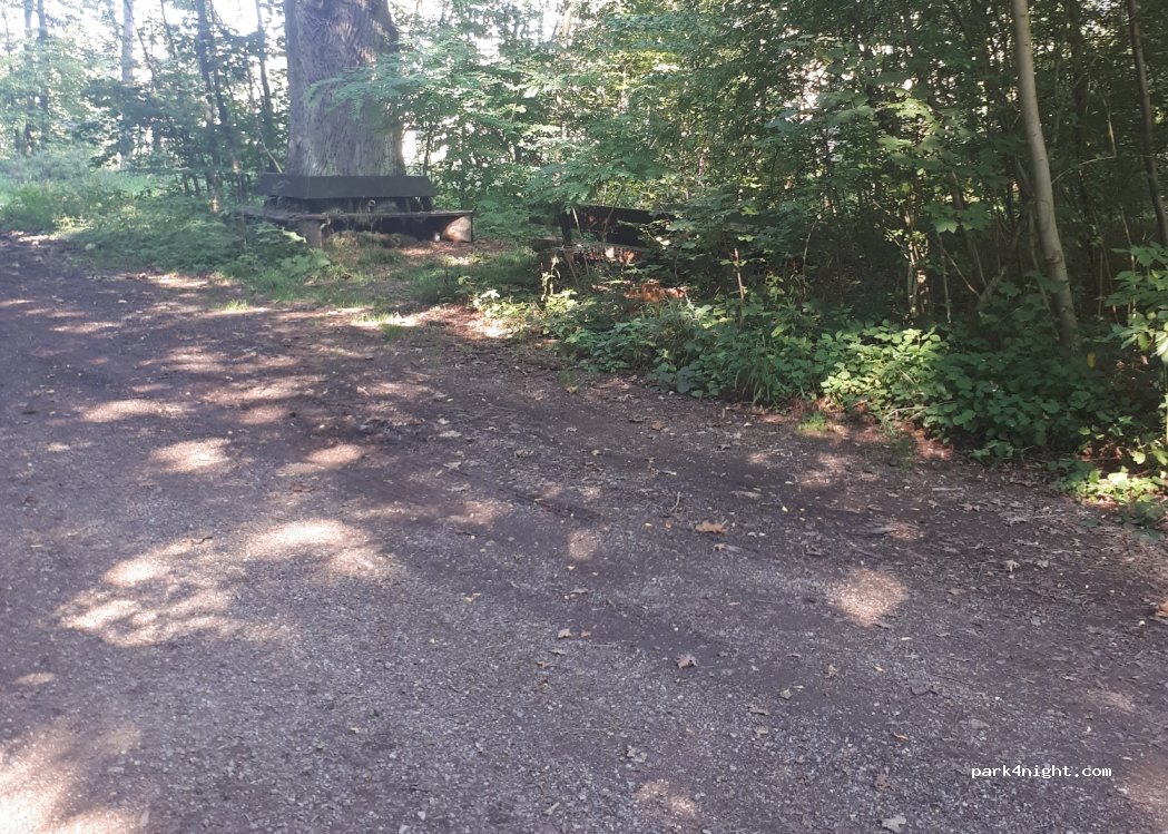(31860) Emmerthal - Unnamed Road — foto
