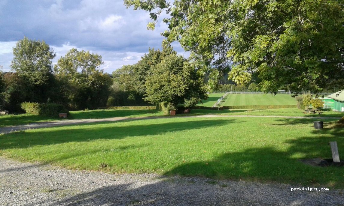 Camping municipal de Carrouges — foto