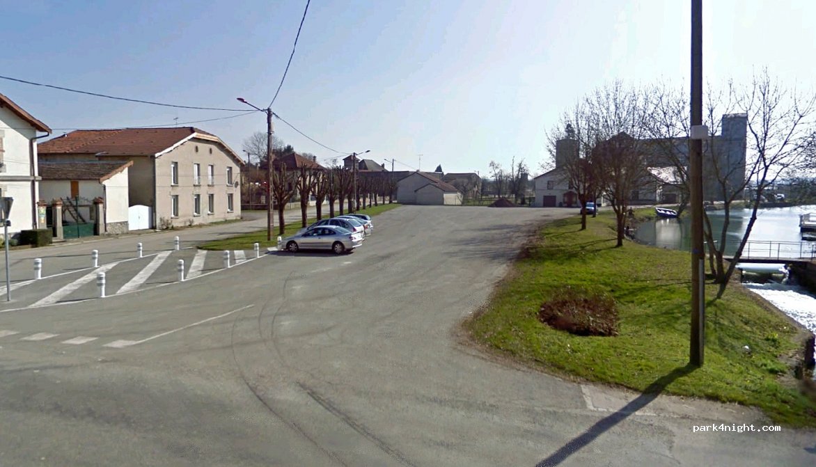 (55110) Consenvoye - 2-4 Rue du Port — foto