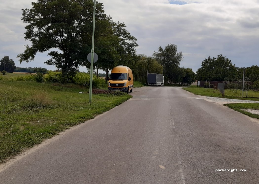 (6640) Csongrád - 13 Ék utca — foto 2