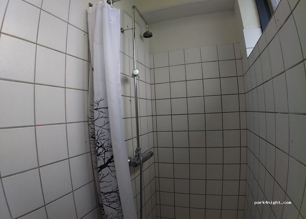 Tjaldsvæðið Hrafnagili — foto 4