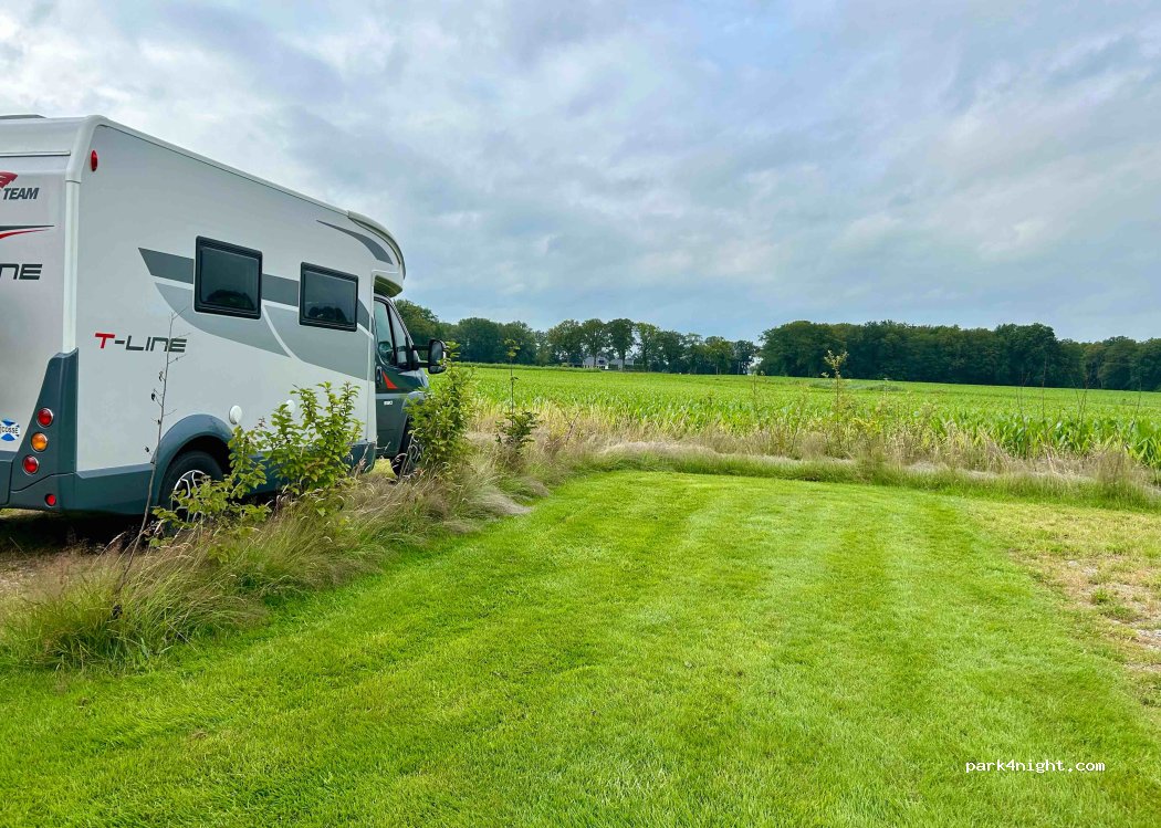 Camperplaats De Zomerberg — foto 4