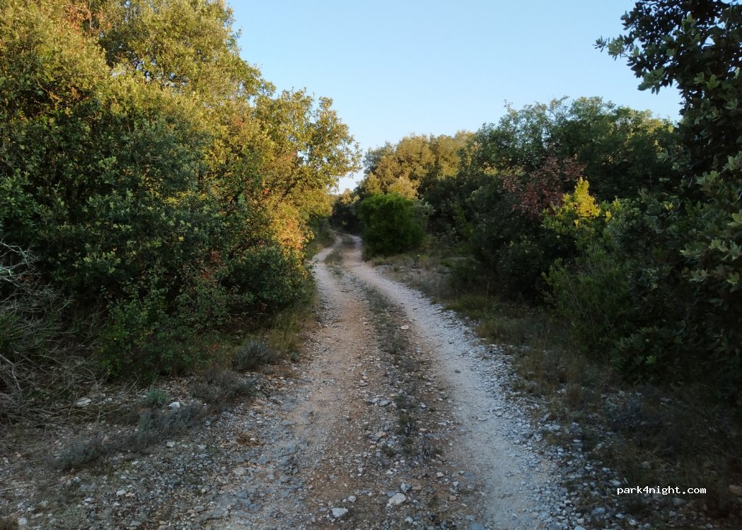 (07700) Bidon - Unnamed Road — foto 2