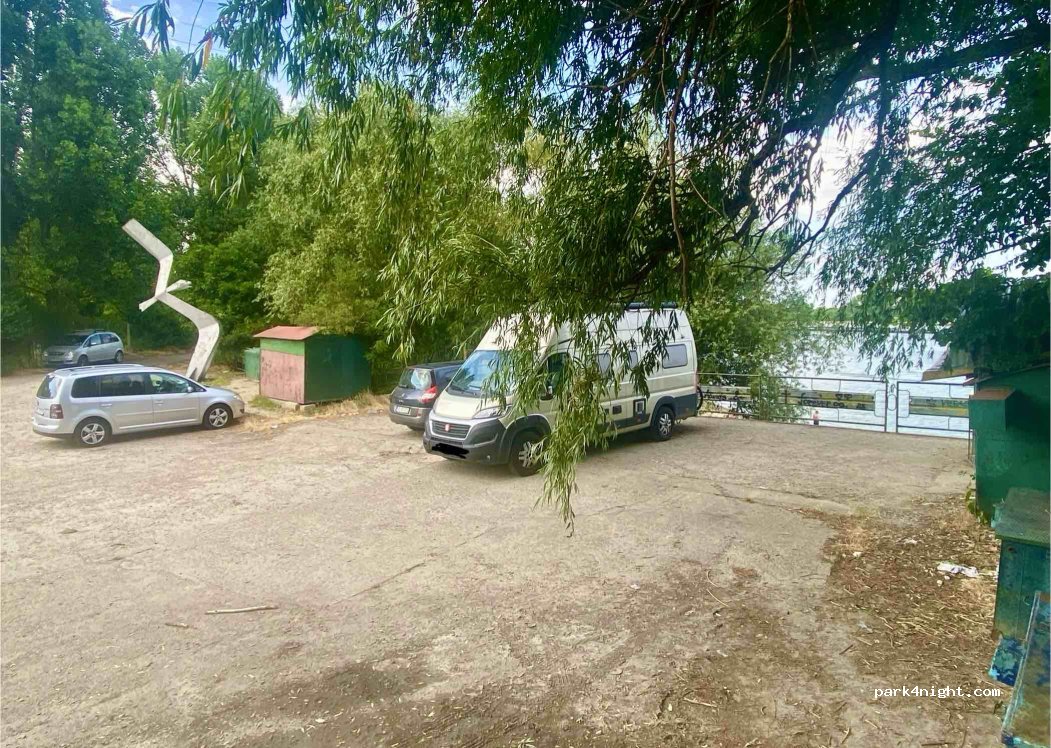 () Galați - Unnamed Road — foto 4