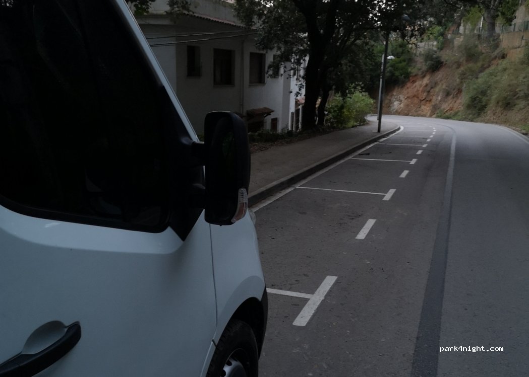 (17255) Sa Riera - 19 Carrer Santiago Rusinyol — foto