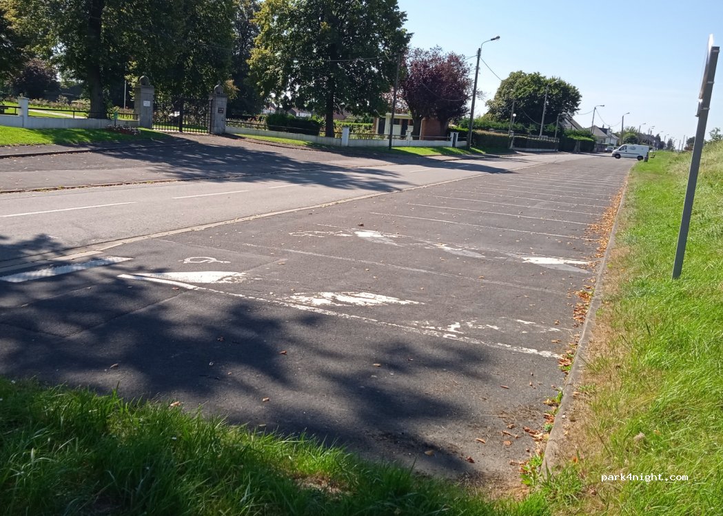 (59600) Assevent - 136 Avenue du Maréchal de lattre — foto