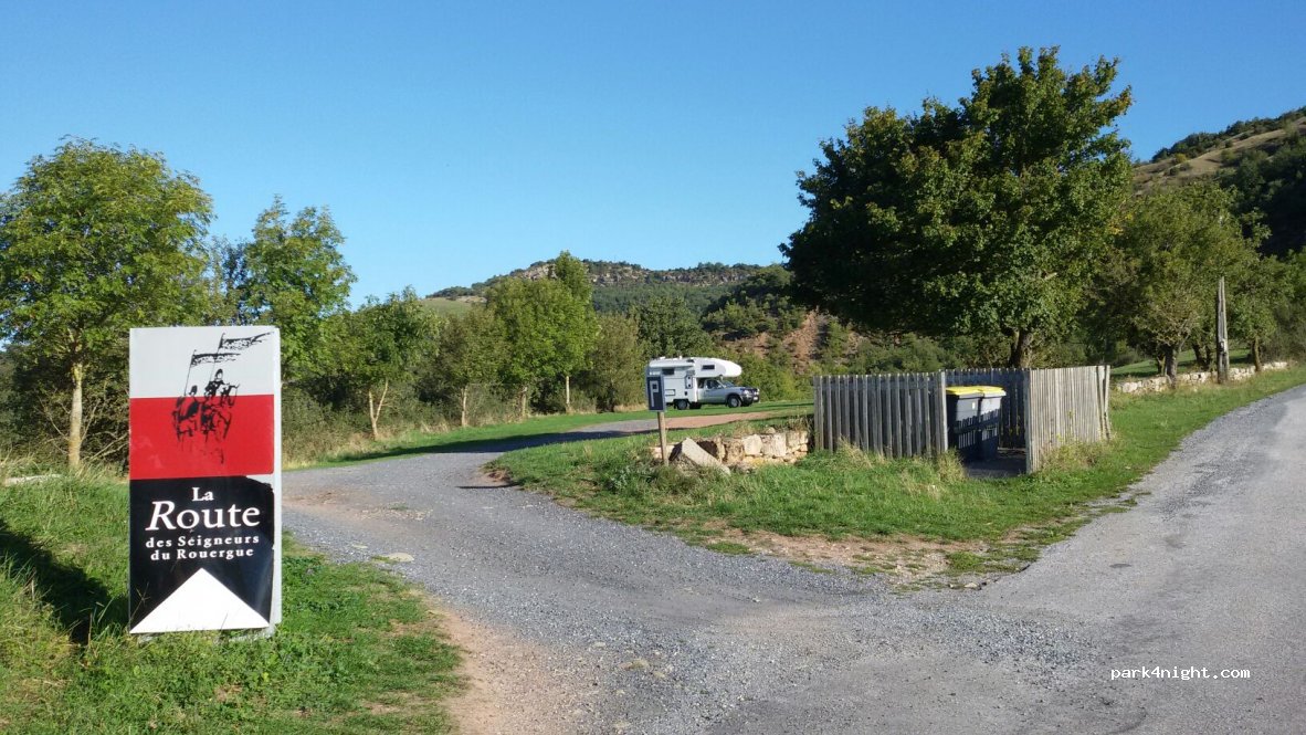 (12360) Gissac - Montégut — foto