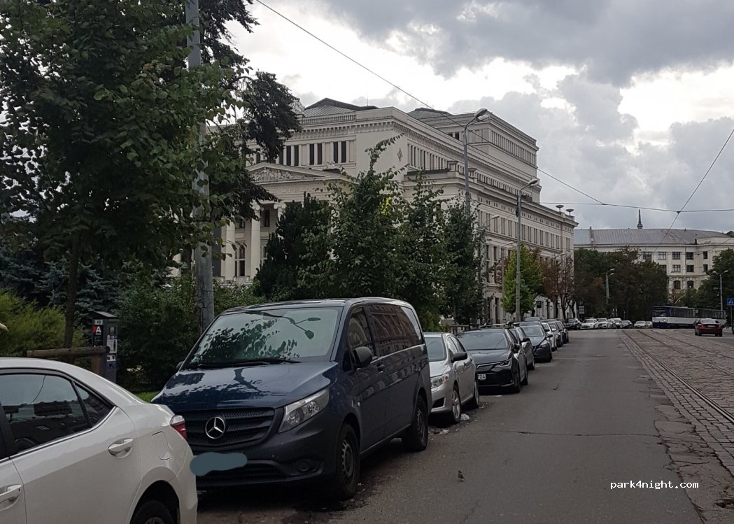 (1050) Rīga - 12 Aspazijas bulvāris — foto