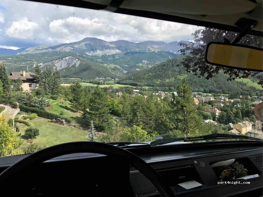 (04400) Barcelonnette - Boulevard de l'Adroit — foto 2