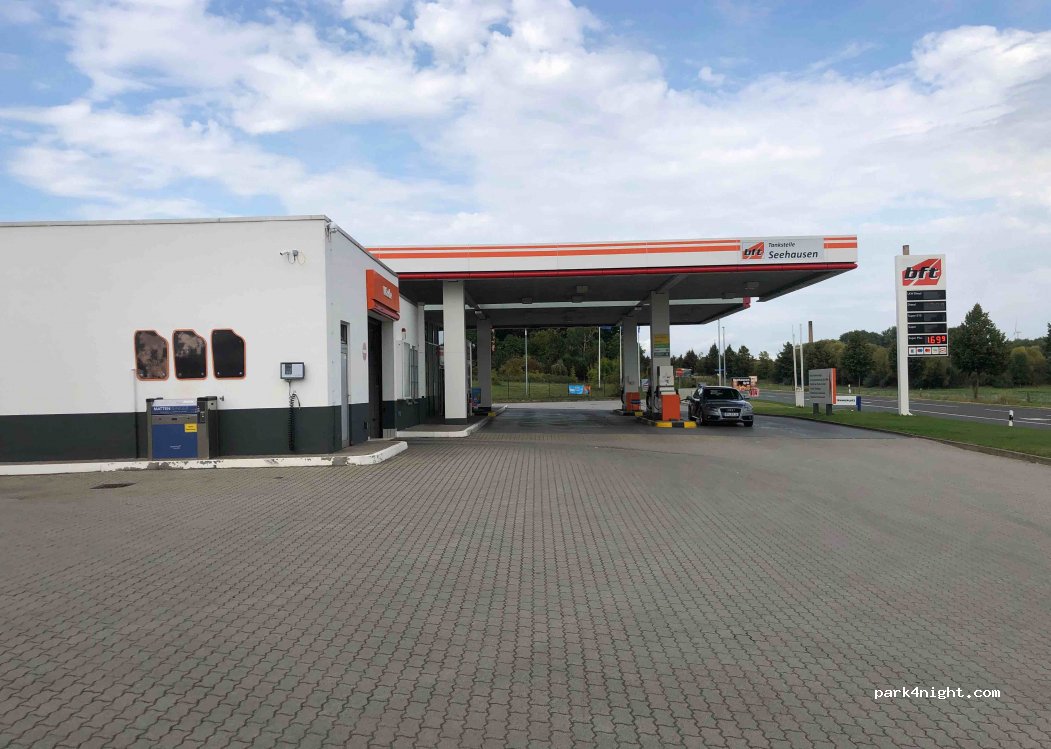 (39164) Wanzleben-Börde - 12b Wanzlebener Allee — foto