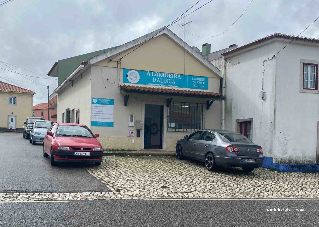 (2705-709) São João das Lampas - 104 Avenida Doutor João Raúl Branco Guerreiro — foto