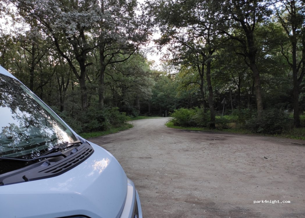 Parkeerplaats Maashorst Docfalaan — foto 3