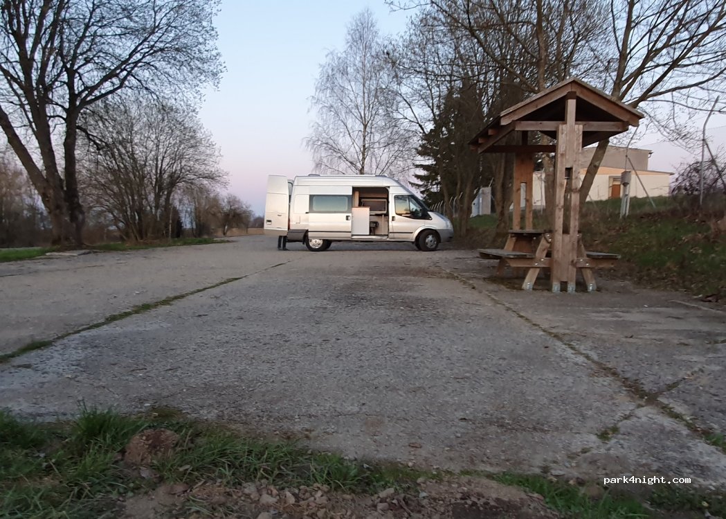 (330 41) Bezvěrov - — foto 3