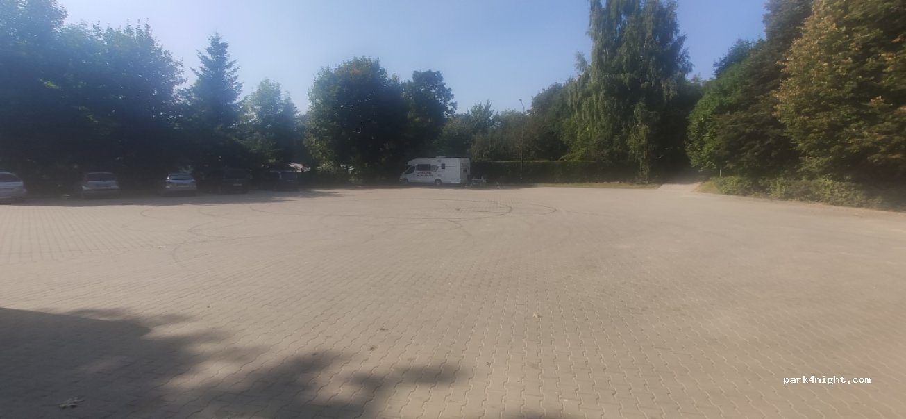 (23-200) Kraśnik - 4 Festiwalowa — foto