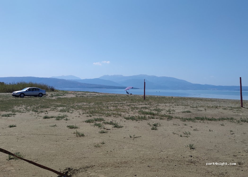 (305 00) Amfilochia - Unnamed Road — foto