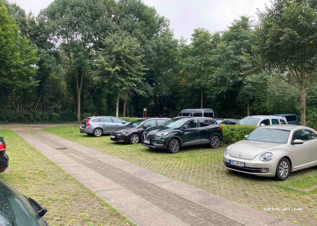 (25704) Meldorf - 4B Jungfernstieg — foto