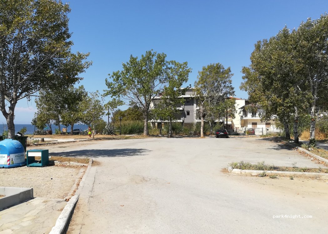 (570 04) Ν - 1 Politechniou — foto