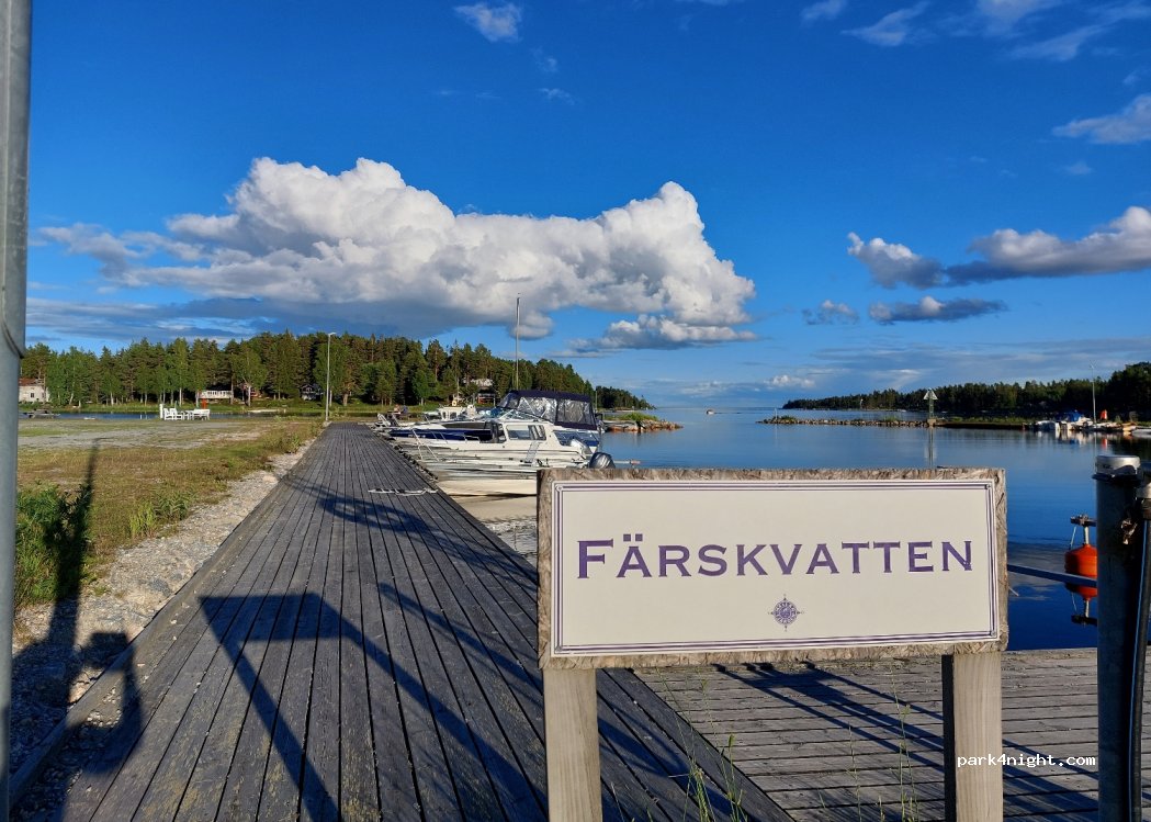 Mellanfjärdens Camping — foto 3