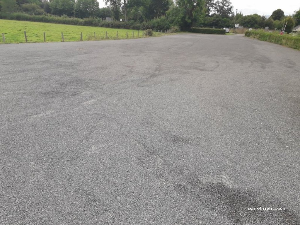 (71190) BRION - Parking de L'église — foto 3
