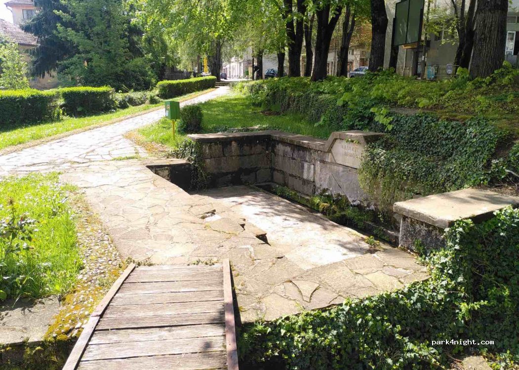 (8162) Malko Tarnovo - 6 улица Първи май — foto
