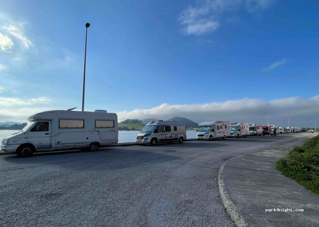 (39740) Santoña - 52 Calle cabildo — foto