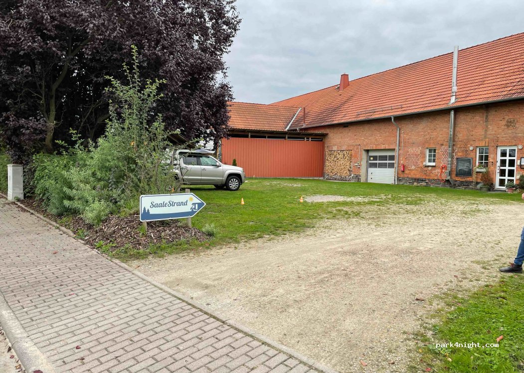 Wohnmobilstellplatz Saalestrand — foto 2