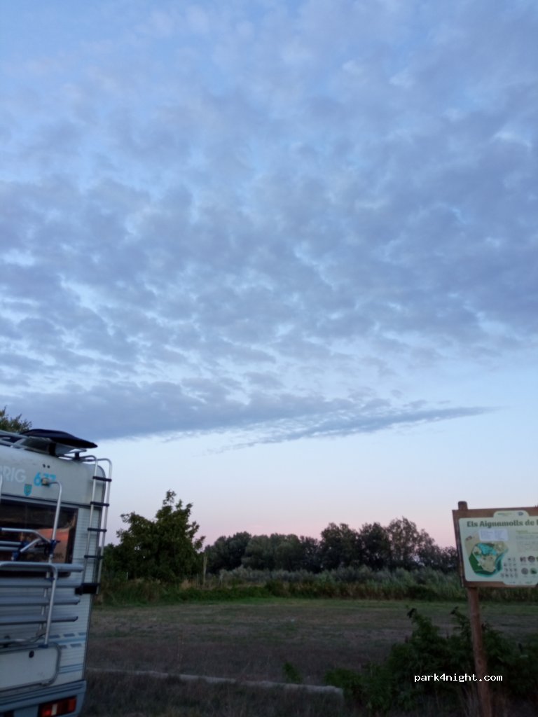 (25197) Lleida - Unnamed Road — foto