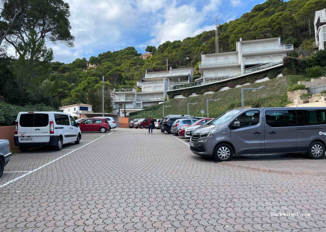 (17255) Sa Tuna - 2 Avinguda Garbi — foto