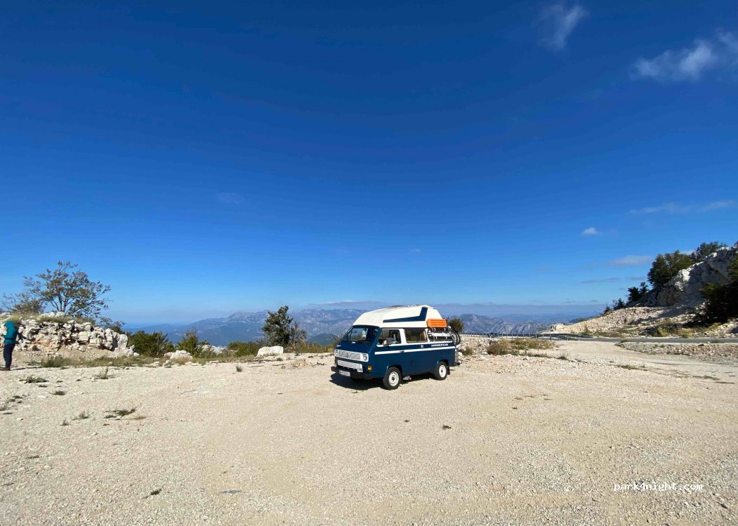 ()  - Unnamed Road — foto