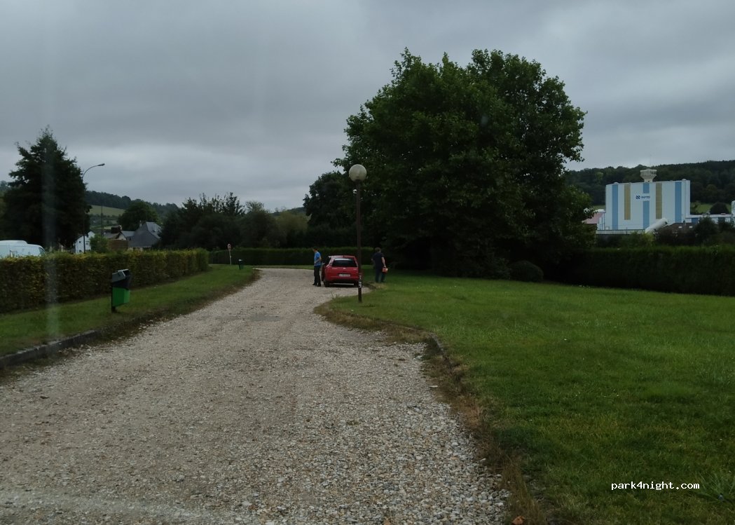 (76390) Aumale - 71 Avenue du Maréchal Foch — foto