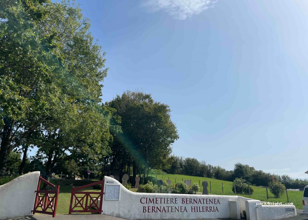 (64210) Ahetze - 201 Chemin de Bernatenea — foto 2