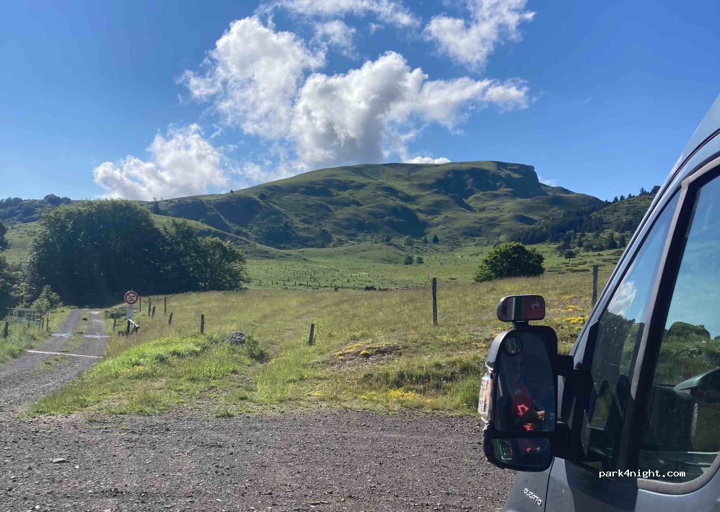(09110) Prades - Unnamed Road — foto 4