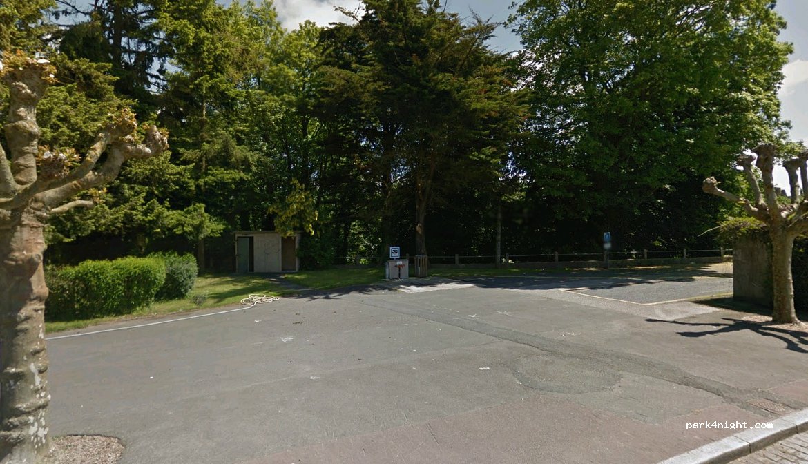 (50390) Saint-Sauveur-le-Vicomte - 6 Place Auguste Cousin — foto
