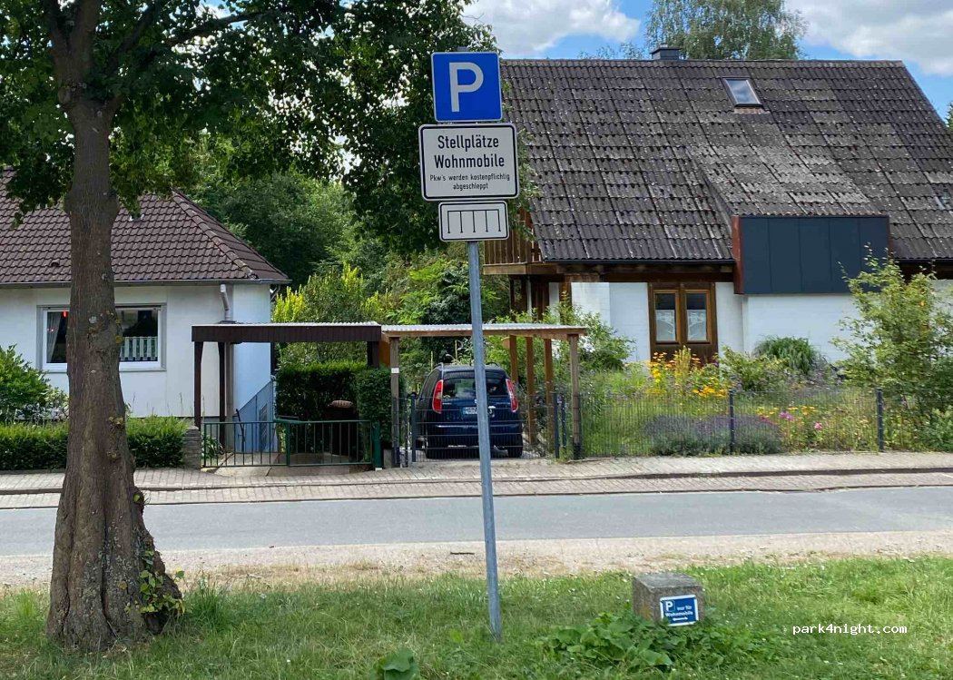 Wohnmobilstellplatz am Freibad — foto 2